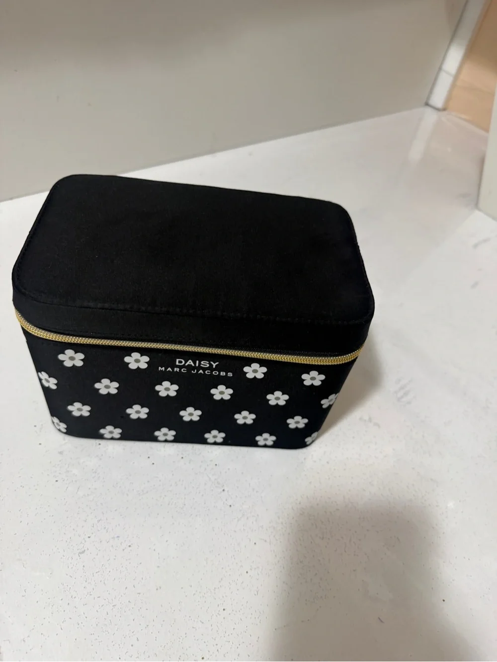 Marc Jacobs Black Daisy Makeup Train Case with Gold Zipper
